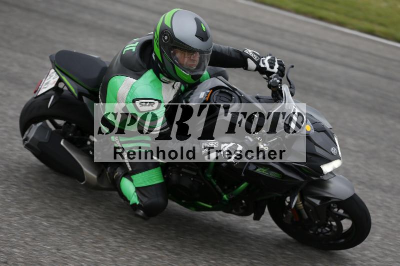 Archiv-2025/10 23.04.2025 Cornu Master School ADR/rot-rouge/15